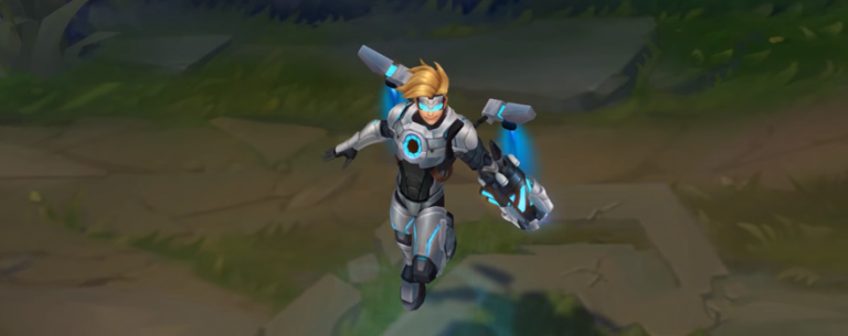 league of legends pulsefire ezreal statue