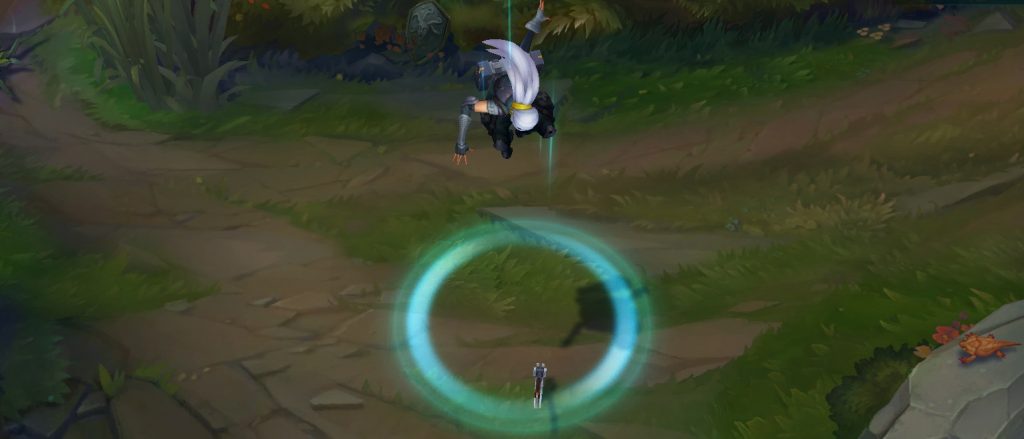 Silverfang Akali - League of Legends skin - LoL Skin